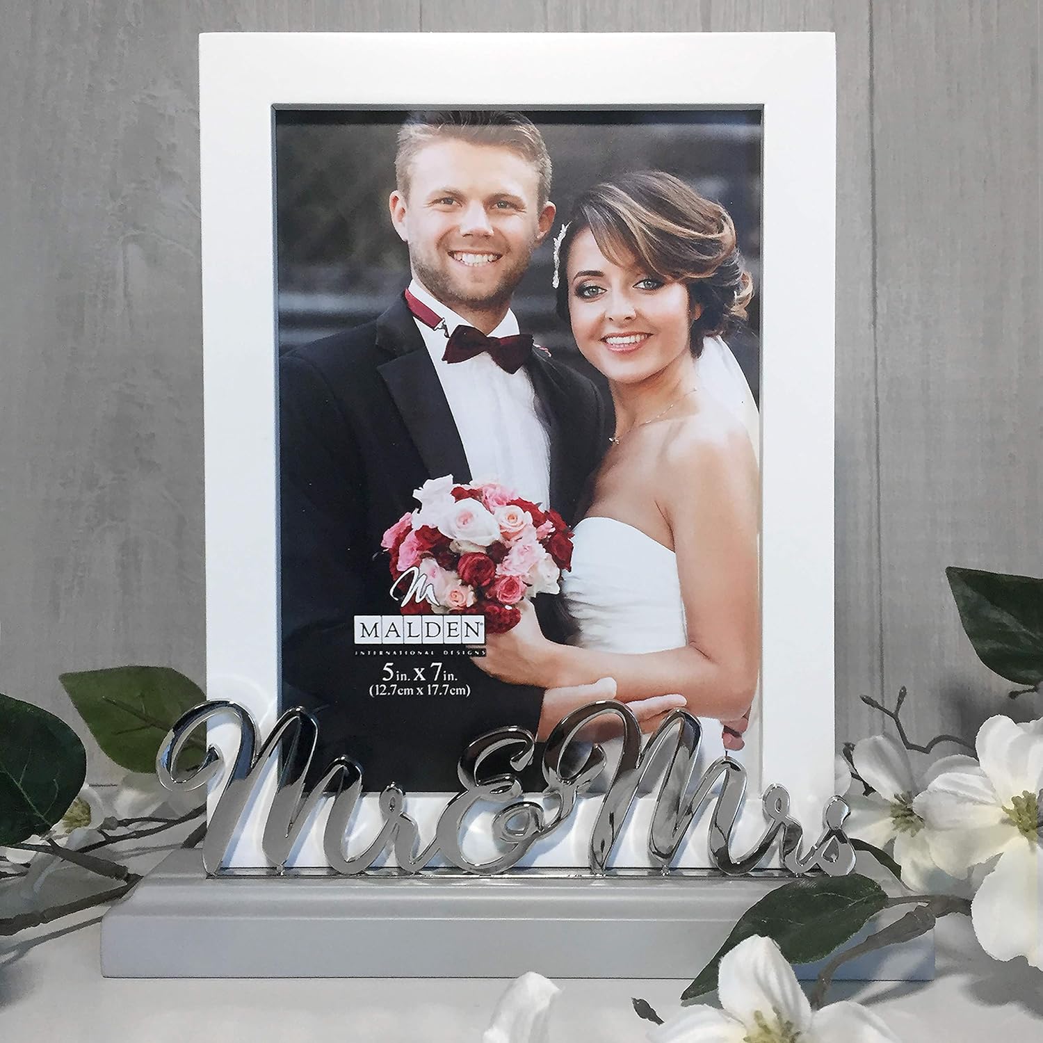 Mr & Mrs Wedding Picture Frame